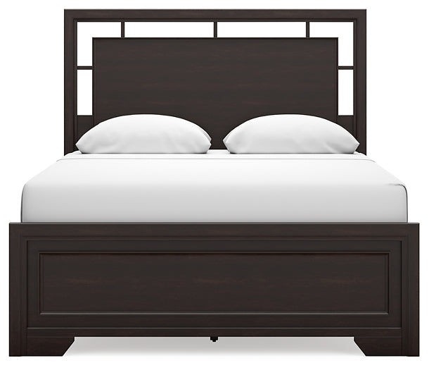 Covetown Queen Panel Bed with Mirrored Dresser, Chest and 2 Nightstands