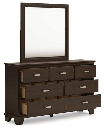 Covetown Full Panel Bed with Mirrored Dresser and Nightstand