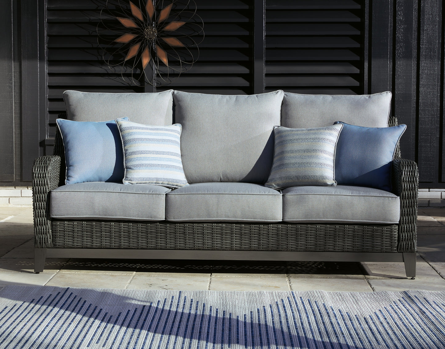 Elite Park Sofa with Cushion