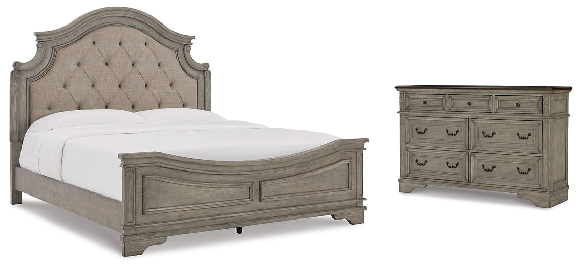 Lodenbay California King Panel Bed with Dresser