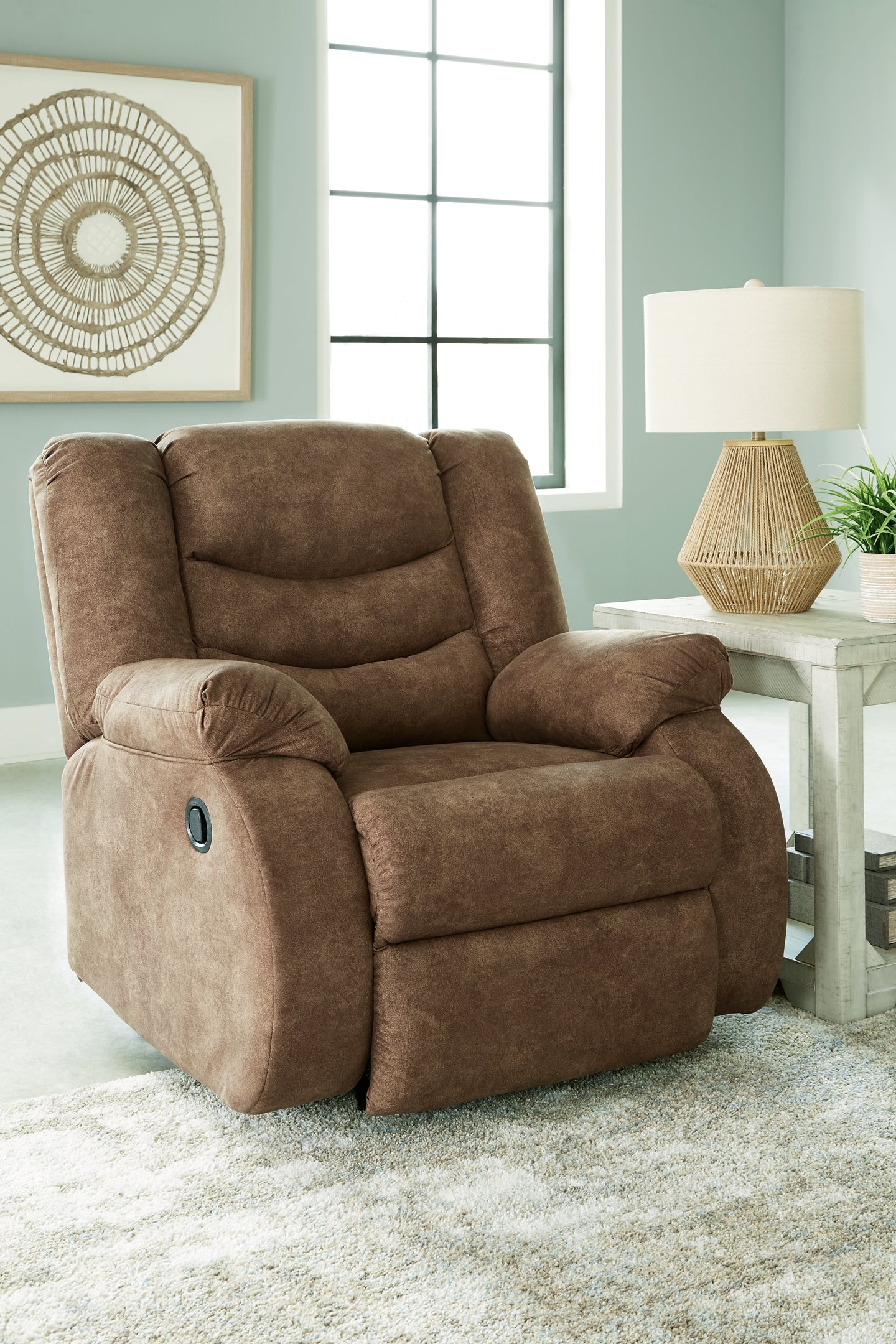 Partymate 2-Piece Sectional with Recliner